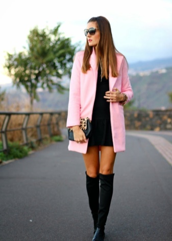 Замшеві чоботи без каблука (52 фото): з чим носити високі сірі і чорні довгі і короткі жіночі моделі із замші