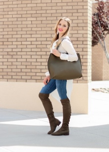 Замшеві чоботи без каблука (52 фото): з чим носити високі сірі і чорні довгі і короткі жіночі моделі із замші