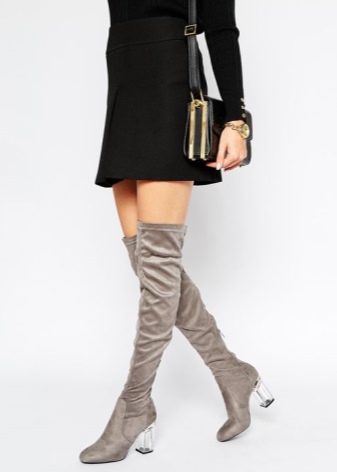 Замшеві чоботи на підборах (56 фото): з чим носити жіночі високі бежеві моделі