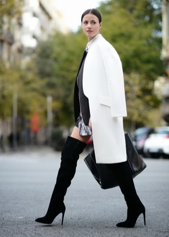 Замшеві чоботи на підборах (56 фото): з чим носити жіночі високі бежеві моделі