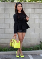 Замшеві туфлі на підборах (66 фото): жіночі моделі на середньому товстому і низькому каблуці, чорні, сині, сірі і бежеві з замші