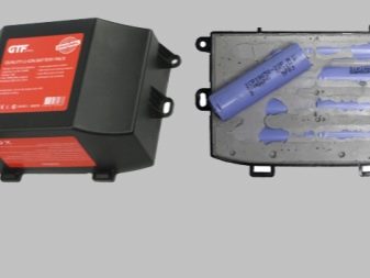 Зарядні пристрої для гироскутеров: як виглядає роз’єм для універсальної зарядки? Чому зарядний пристрій горить зеленим світлом?