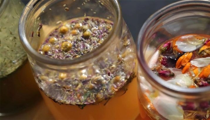 Засоби для сухого волосся: зволожуючий кондиціонер і спрей для дуже сухого волосся, сироватка проти ламкості і відновлення фарбованого волосся