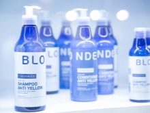 Засоби для випрямлення волосся: препарати для професійного розгладження волосся, засоби для довготривалого випрямлення волосся в домашніх умовах