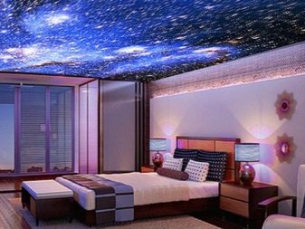 Затишна спальня (53 фото): як створити затишок в маленькій кімнаті? Як зробити гарний дизайн інтер’єру? Найновіші модні ідеї