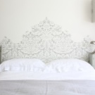 Затишна спальня (53 фото): як створити затишок в маленькій кімнаті? Як зробити гарний дизайн інтер’єру? Найновіші модні ідеї