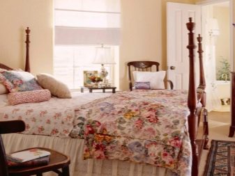 Затишна спальня (53 фото): як створити затишок в маленькій кімнаті? Як зробити гарний дизайн інтер’єру? Найновіші модні ідеї