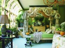 Затишна спальня (53 фото): як створити затишок в маленькій кімнаті? Як зробити гарний дизайн інтер’єру? Найновіші модні ідеї