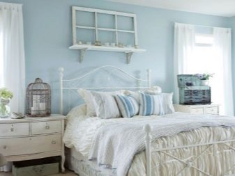 Затишна спальня (53 фото): як створити затишок в маленькій кімнаті? Як зробити гарний дизайн інтер’єру? Найновіші модні ідеї