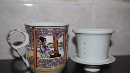 Заварочная гуртка з ситом: як вибрати чашку для заварювання чаю з кришкою і керамічних або порцелянових ситечком?