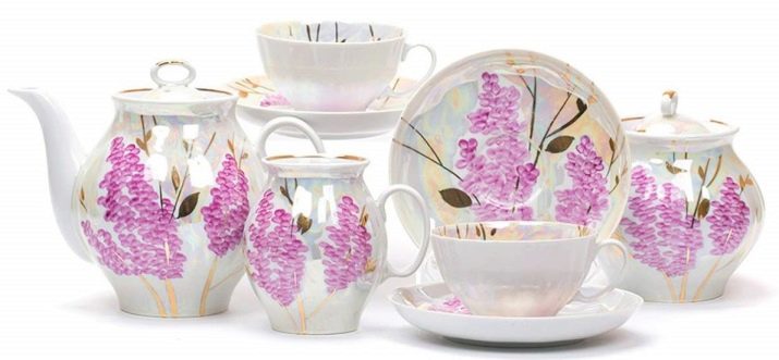 заварювальні чайники Фарфорові: білі дулевские чайники з ситечком для заварки чаю, чайники «Імператорський фарфор»