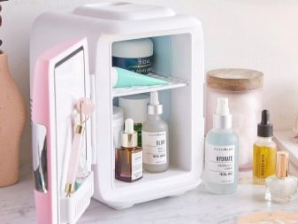 Зберігання косметики: де правильно зберігати вдома? Стандартні умови зберігання парфумерної та косметичної продукції, використання контейнерів і коробок