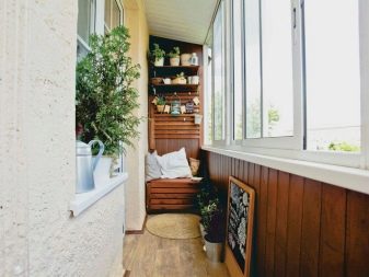 Зберігання на балконі і лоджії (53 фото): ідеї організації системи зберігання речей і взуття, овочів і банок. Вибір місця для функціональної зони