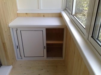 Зберігання на балконі і лоджії (53 фото): ідеї організації системи зберігання речей і взуття, овочів і банок. Вибір місця для функціональної зони