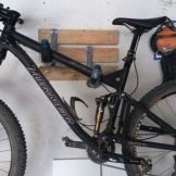 Зберігання велосипедів: як зберігати в під’їзді і гаражі? Особливості сезонного зберігання взимку. Чи можна зберігати в загальному коридорі і на сходовому майданчику?