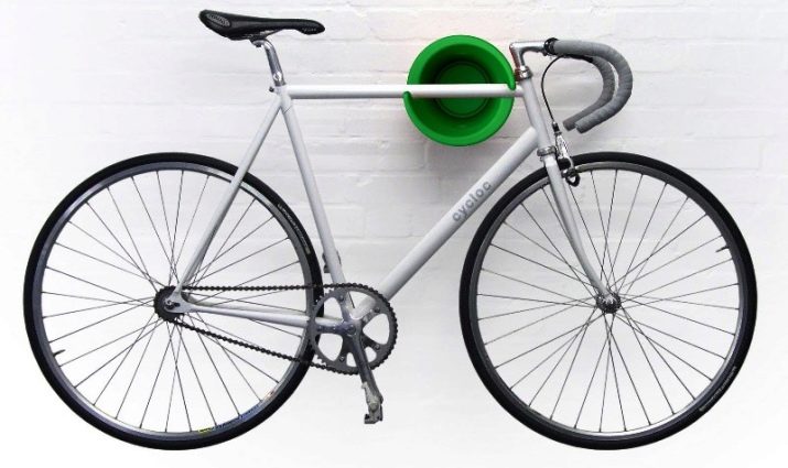 Зберігання велосипедів: як зберігати в під’їзді і гаражі? Особливості сезонного зберігання взимку. Чи можна зберігати в загальному коридорі і на сходовому майданчику?