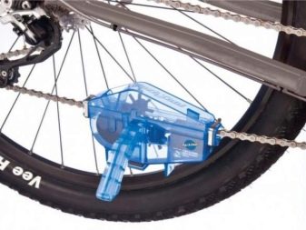 Зберігання велосипеда на балконі (32 фото): як його можна зберігати взимку? Варіанти кріплення. Де повісити велосипед в чохлі?