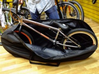 Зберігання велосипеда на балконі (32 фото): як його можна зберігати взимку? Варіанти кріплення. Де повісити велосипед в чохлі?