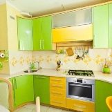 Зелена кухня (111 фото): кухонний гарнітур зеленого кольору в дизайні інтер’єру, вибір зелених шпалер, сіро-зелена і темно-зелена, чорно-зелена і зелено-коричнева кухні