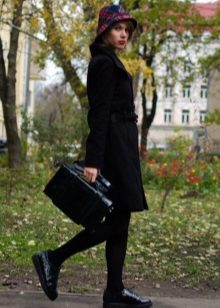 Жіночі черевики (100 фото): модне взуття для жінок сезону 2020, туфлі в стилі мілітарі, Shoiberg, Betsy