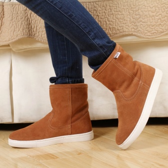 Жіночі черевики (100 фото): модне взуття для жінок сезону 2020, туфлі в стилі мілітарі, Shoiberg, Betsy