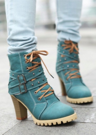 Жіночі демісезонні чоботи (102 фото): дитячі моделі для дівчинки на міжсезоння, весняні, осінні