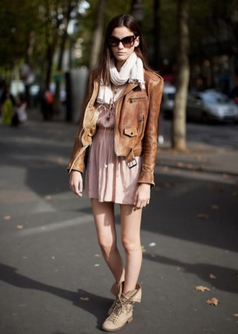 Жіночі демісезонні чоботи (102 фото): дитячі моделі для дівчинки на міжсезоння, весняні, осінні