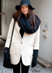 Жіночі фетрові капелюхи на осінньо-зимовий сезон (54 фото): широкополі моделі з полями