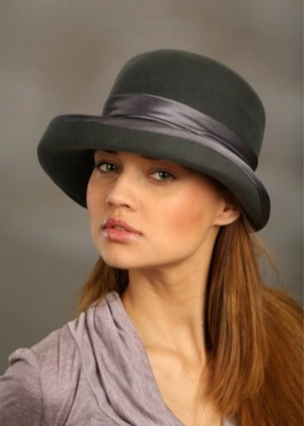 Жіночі фетрові капелюхи на осінньо-зимовий сезон (54 фото): широкополі моделі з полями