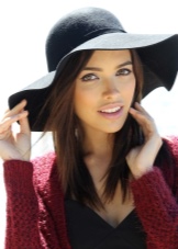 Жіночі фетрові капелюхи на осінньо-зимовий сезон (54 фото): широкополі моделі з полями