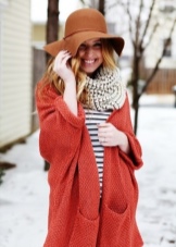 Жіночі фетрові капелюхи на осінньо-зимовий сезон (54 фото): широкополі моделі з полями