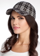 Жіночі кепки (133 фото): модні шапки з фетру та шкіри, з маленьким козирком, гаврош, теплі шуби і з мутона, жокейка