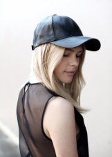 Жіночі кепки (133 фото): модні шапки з фетру та шкіри, з маленьким козирком, гаврош, теплі шуби і з мутона, жокейка