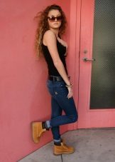 Жіночі літні черевики (53 фото): моделі з високим берцем, трекінгові, з відкритим носом на літо і на шнурках, шкіряні