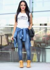 Жіночі літні черевики (53 фото): моделі з високим берцем, трекінгові, з відкритим носом на літо і на шнурках, шкіряні