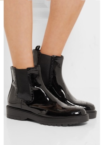 Жіночі лаковані черевики (64 фото): лакові сині та рожеві зимові модні моделі 2020