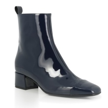 Жіночі лаковані черевики (64 фото): лакові сині та рожеві зимові модні моделі 2020