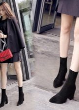 Жіночі напівчобітки (76 фото): з чим носити білі, червоні і інших кольорів, гумові і шкіряні, спортивні моделі без каблука і інші?