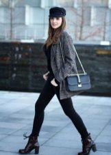 Жіночі напівчобітки (76 фото): з чим носити білі, червоні і інших кольорів, гумові і шкіряні, спортивні моделі без каблука і інші?