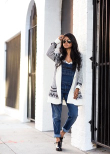 Жіночі осінні туфлі (66 фото): на низькому каблуці на осінь, модні моделі на товстій підошві без каблука 2020, з чим їх носити