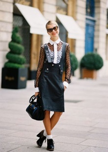 Жіночі осінні туфлі (66 фото): на низькому каблуці на осінь, модні моделі на товстій підошві без каблука 2020, з чим їх носити