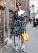 Жіночі шкіряні сумки (114 фото): моделі з натуральної шкіри від Prado, Francesco Marconi та інших брендів, чорні і з крокодила