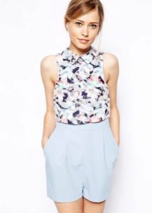 Жіночі шорти 2020 (183 фото): модні довгі і короткі для фітнесу, трикотажні і вовняні, червоні, чорні та білі