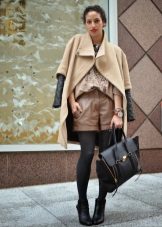 Жіночі шорти 2020 (183 фото): модні довгі і короткі для фітнесу, трикотажні і вовняні, червоні, чорні та білі