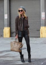 Жіночі шорти 2020 (183 фото): модні довгі і короткі для фітнесу, трикотажні і вовняні, червоні, чорні та білі