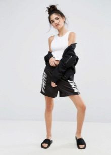 Жіночі шорти 2020 (183 фото): модні довгі і короткі для фітнесу, трикотажні і вовняні, червоні, чорні та білі