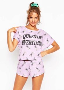 Жіночі шорти 2020 (183 фото): модні довгі і короткі для фітнесу, трикотажні і вовняні, червоні, чорні та білі