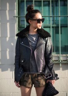 Жіночі шорти 2020 (183 фото): модні довгі і короткі для фітнесу, трикотажні і вовняні, червоні, чорні та білі