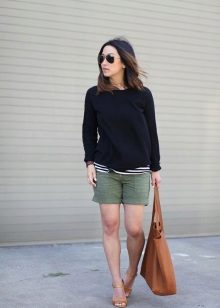 Жіночі шорти 2020 (183 фото): модні довгі і короткі для фітнесу, трикотажні і вовняні, червоні, чорні та білі