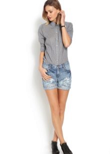 Жіночі шорти 2020 (183 фото): модні довгі і короткі для фітнесу, трикотажні і вовняні, червоні, чорні та білі